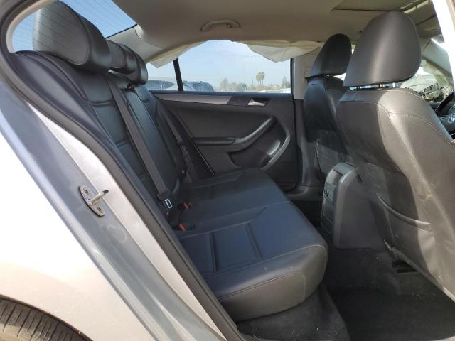 3VWLA7AJ0FM332663 - 2015 VOLKSWAGEN JETTA TDI SILVER photo 10