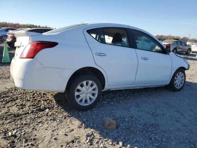 3N1CN7AP1JL879065 - 2018 NISSAN VERSA S WHITE photo 3