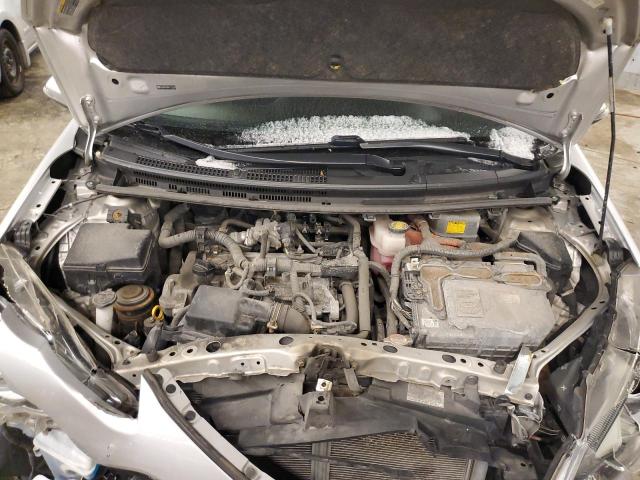 JTDKDTB38F1111470 - 2015 TOYOTA PRIUS C SILVER photo 11