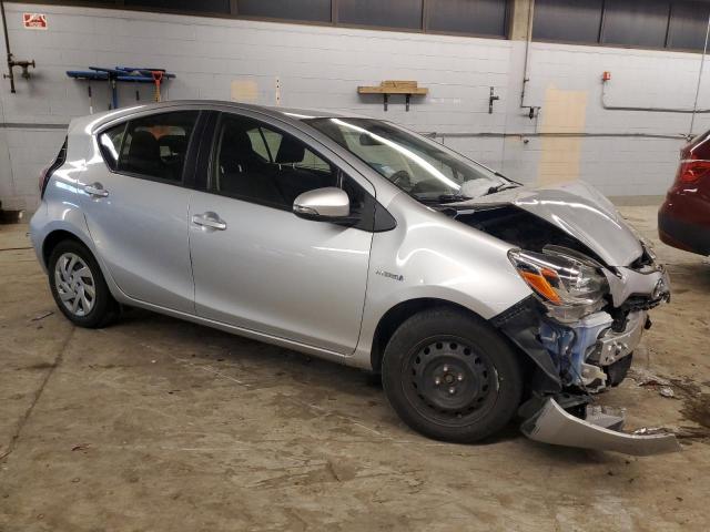 JTDKDTB38F1111470 - 2015 TOYOTA PRIUS C SILVER photo 4