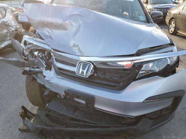 5FNYF6H19LB032923 - 2020 HONDA PILOT LX SILVER photo 12