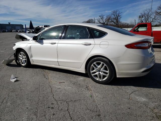 3FA6P0H7XFR277406 - 2015 FORD FUSION SE WHITE photo 2