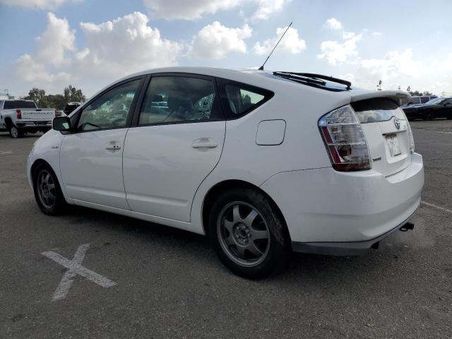 JTDKB20U883359088 - 2008 TOYOTA PRIUS WHITE photo 2