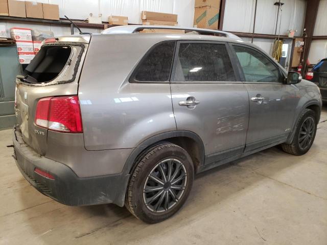 5XYKUDA24BG063054 - 2011 KIA SORENTO EX GRAY photo 3