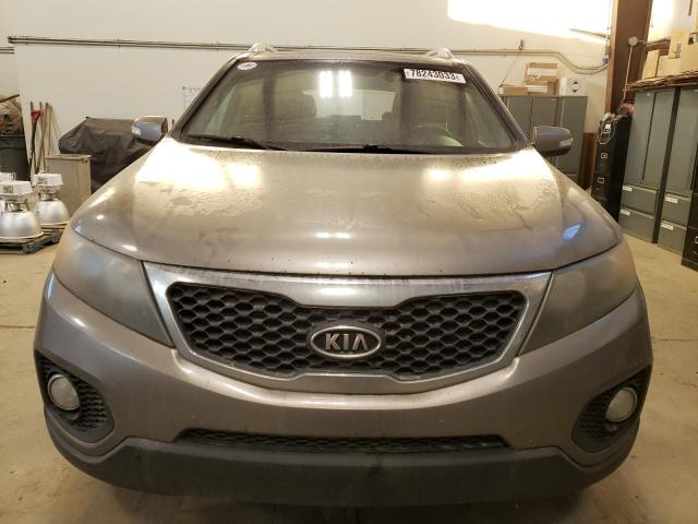 5XYKUDA24BG063054 - 2011 KIA SORENTO EX GRAY photo 5