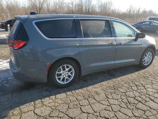 2C4RC1BG3PR581427 - 2023 CHRYSLER PACIFICA TOURING L GRAY photo 3
