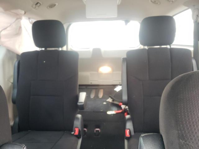 2A4RR5DGXBR675360 - 2011 CHRYSLER TOWN & COU TOURING RED photo 10