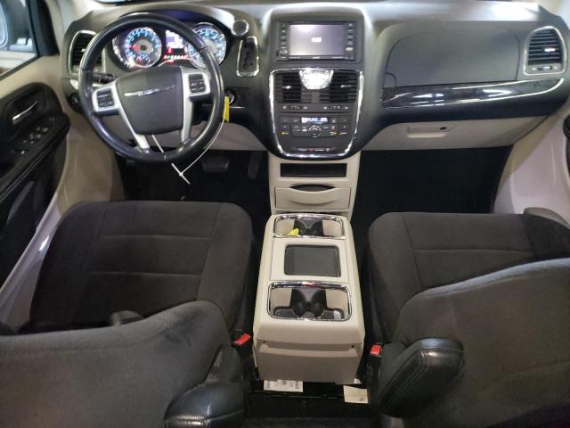 2A4RR5DGXBR675360 - 2011 CHRYSLER TOWN & COU TOURING RED photo 8