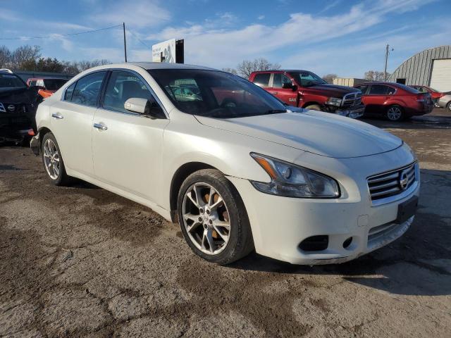 1N4AA5AP7DC829569 - 2013 NISSAN MAXIMA S WHITE photo 4