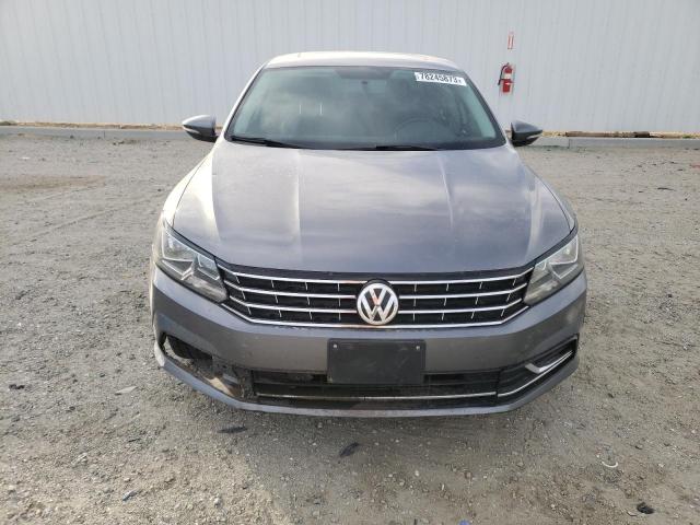 1VWBT7A3XGC033630 - 2016 VOLKSWAGEN PASSAT SE GRAY photo 5