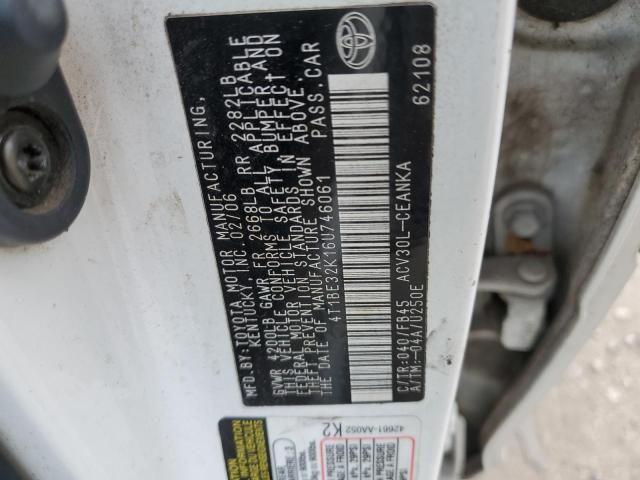 4T1BE32K16U746061 - 2006 TOYOTA CAMRY LE WHITE photo 12