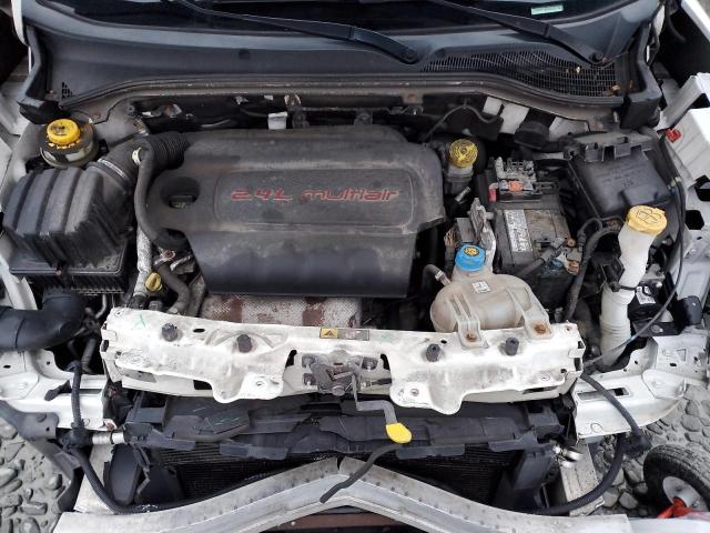 ZFBERFAB9H6D53754 - 2017 RAM PROMASTER თეთრი ფოტო 12