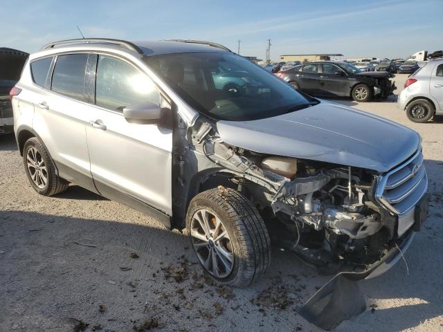 1FMCU0HD6KUC25569 - 2019 FORD ESCAPE SEL SILVER photo 4