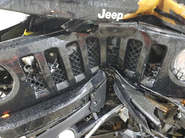 1C4NJRFB7HD109592 - 2017 JEEP PATRIOT LATITUDE BLACK photo 12