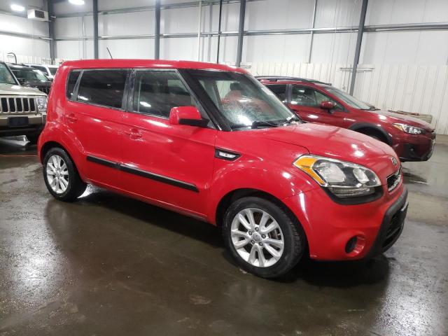 KNDJT2A56D7576271 - 2013 KIA SOUL RED photo 4