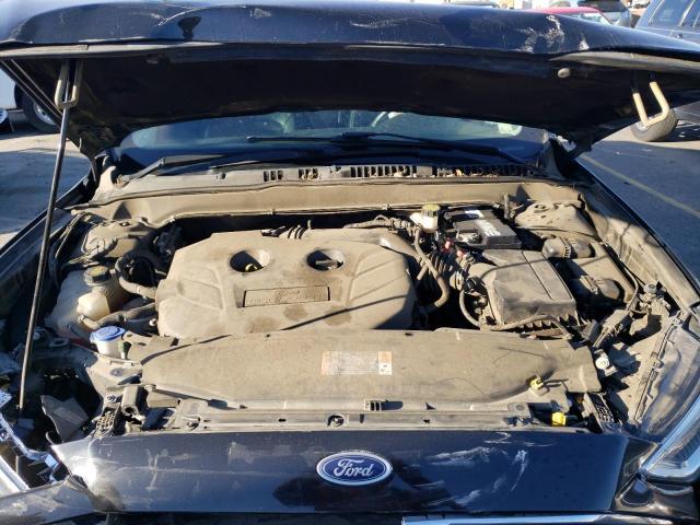 3FA6P0H90HR111853 - 2017 FORD FUSION SE BLACK photo 11