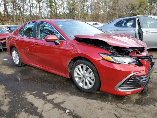 4T1C11AK4PU157450 - 2023 TOYOTA CAMRY LE RED photo 4