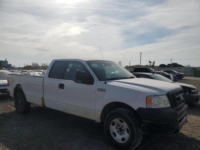 1FTVX14567NA56261 - 2007 FORD F150 WHITE photo 4