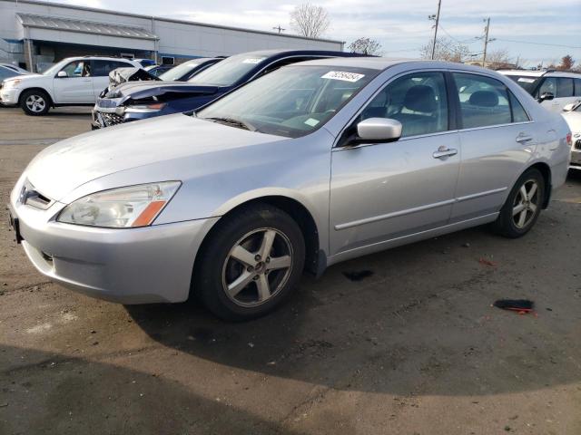 1HGCM56824A152780 - 2004 HONDA ACCORD EX SILVER photo 1