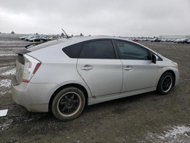 JTDKN3DU9A0130062 - 2010 TOYOTA PRIUS SILVER photo 3