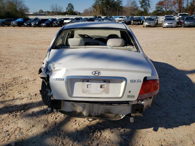 KMHWF25S54A914707 - 2004 HYUNDAI SONATA GL WHITE photo 6