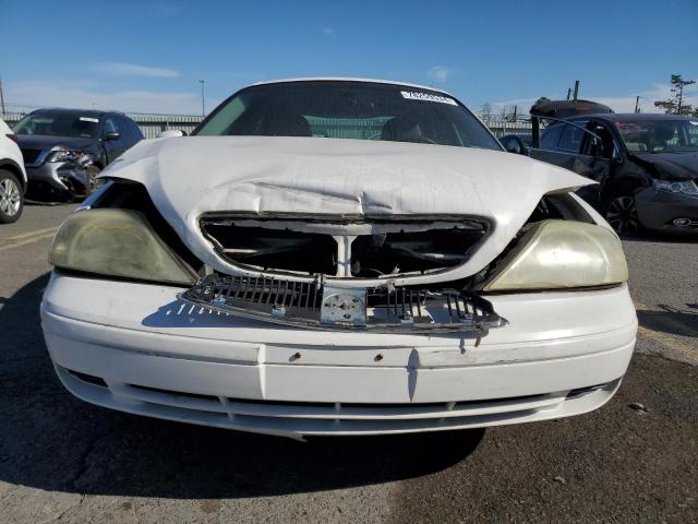 1MEFM50U52G647131 - 2002 MERCURY SABLE GS WHITE photo 5