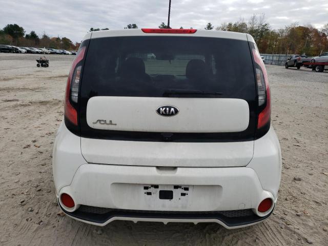 KNDJP3A53G7401913 - 2016 KIA SOUL + WHITE photo 6