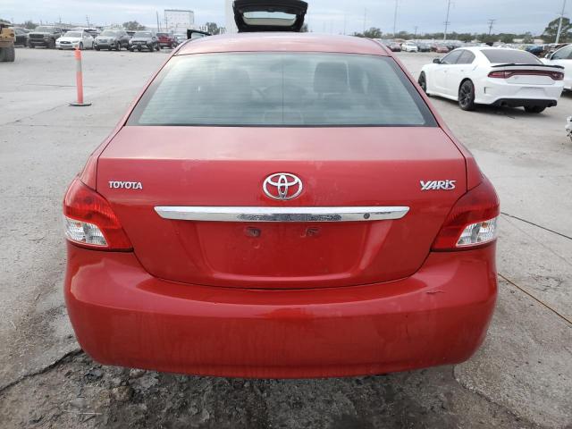 JTDBT923984016021 - 2008 TOYOTA YARIS RED photo 6