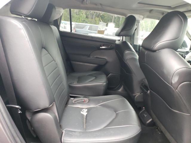 5TDGZRAH0NS128322 - 2022 TOYOTA HIGHLANDER XLE GRAY photo 11