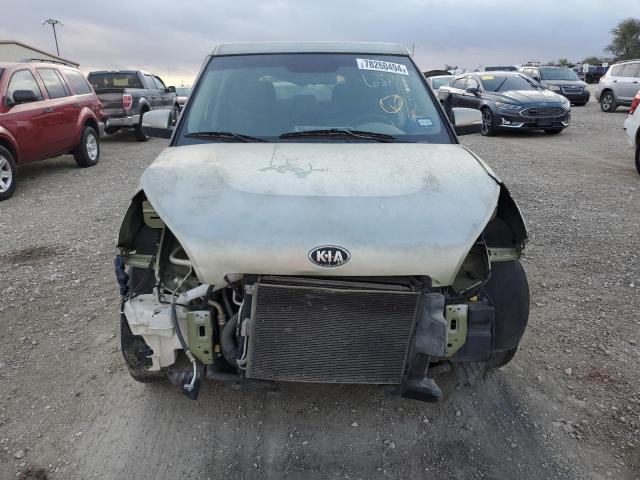 KNDJT2A62D7632358 - 2013 KIA SOUL + GREEN photo 5