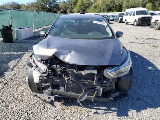 3N1CN8EV9ML863442 - 2021 NISSAN VERSA SV GRAY photo 5