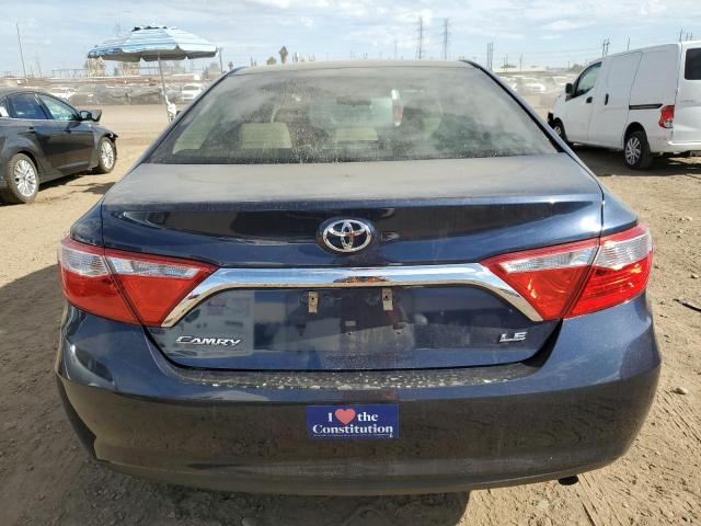 4T1BF1FK1HU690640 - 2017 TOYOTA CAMRY LE BLUE photo 6