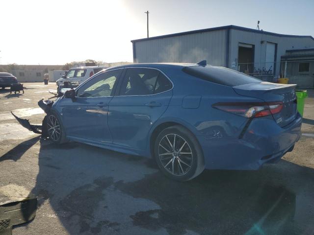 4T1G11AK9PU097389 - 2023 TOYOTA CAMRY SE NIGHT SHADE BLUE photo 2