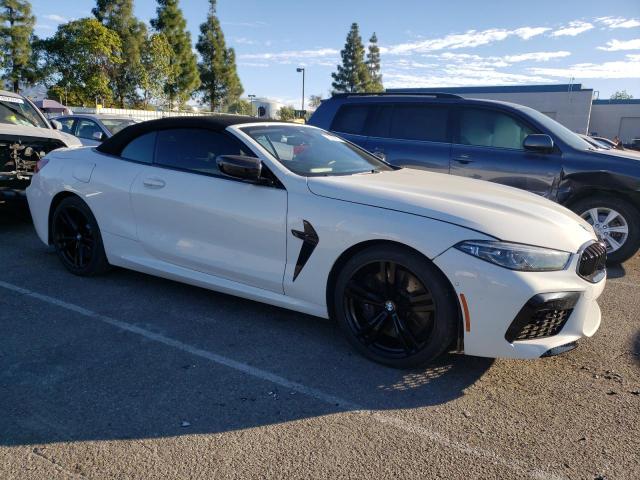 WBSDZ0C01NCH71555 - 2022 BMW M8 WHITE photo 4