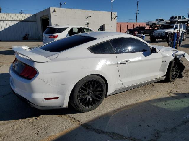 1FA6P8CF6J5132288 - 2018 FORD MUSTANG GT WHITE photo 3