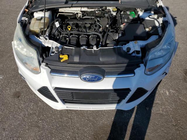 1FAHP3F29CL315140 - 2012 FORD FOCUS SE WHITE photo 11