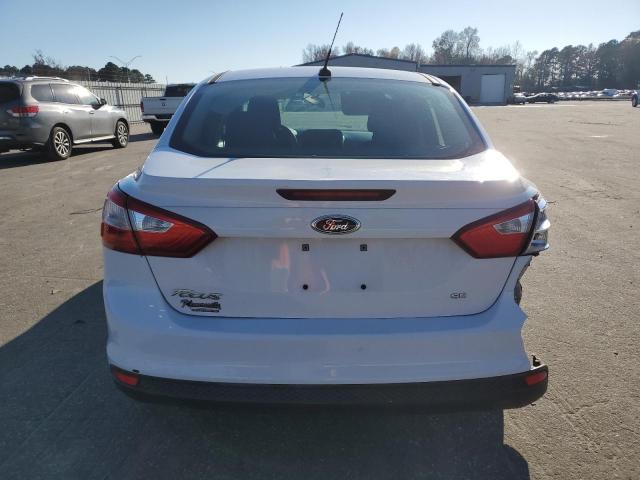 1FAHP3F29CL315140 - 2012 FORD FOCUS SE WHITE photo 6