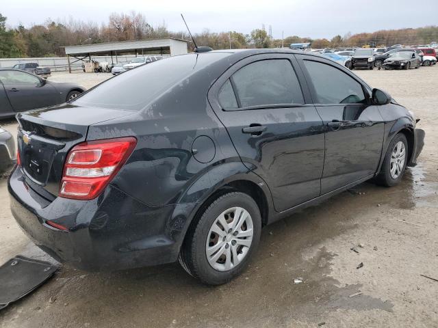 1G1JB5SH8J4109792 - 2018 CHEVROLET SONIC LS შავი ფოტო 3