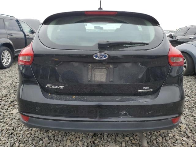 1FADP3K24GL270134 - 2016 FORD FOCUS SE BLACK photo 6