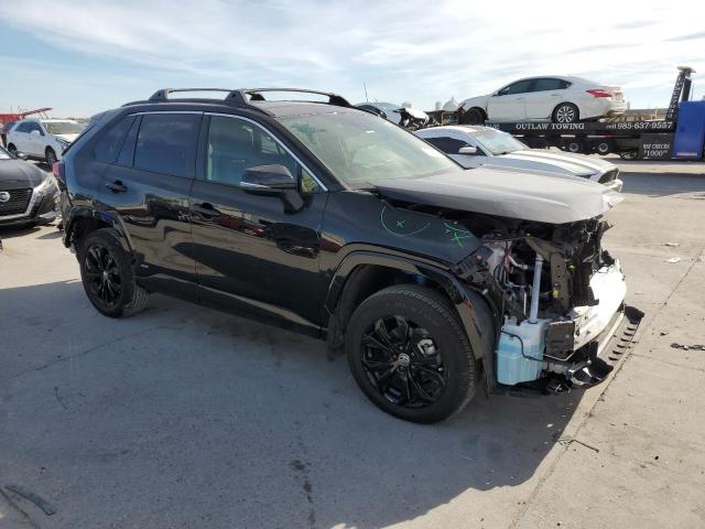 JTM16RFV7PJ032555 - 2023 TOYOTA RAV4 SE BLACK photo 4