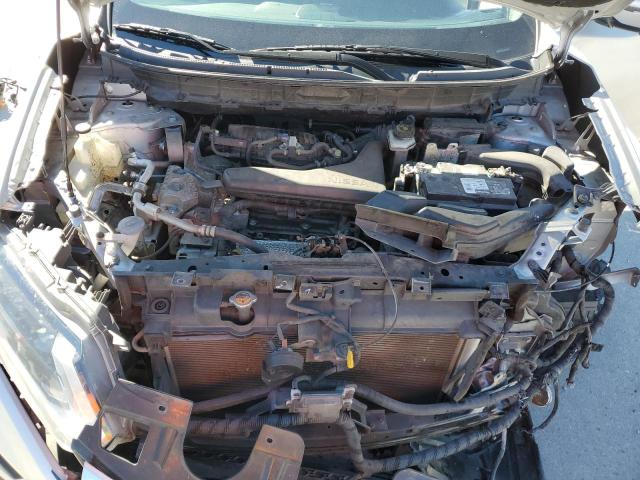 JN8AT2MT4JW462186 - 2018 NISSAN ROGUE S SILVER photo 12