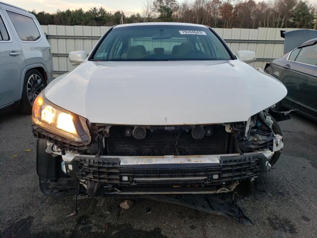 1HGCR2F79DA074974 - 2013 HONDA ACCORD EX WHITE photo 5