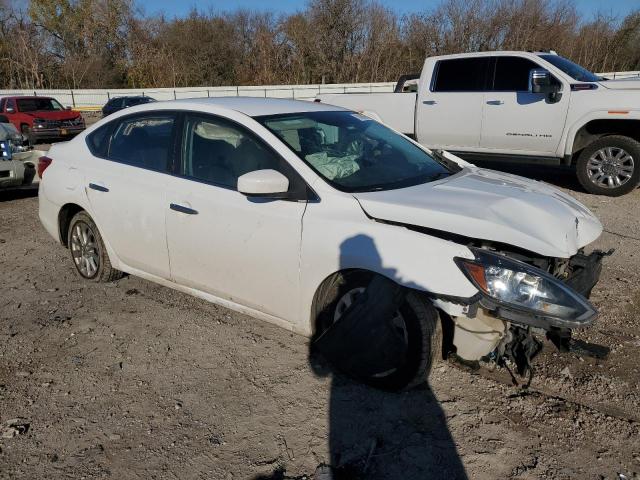 3N1AB7AP2JY224383 - 2018 NISSAN SENTRA S WHITE photo 4