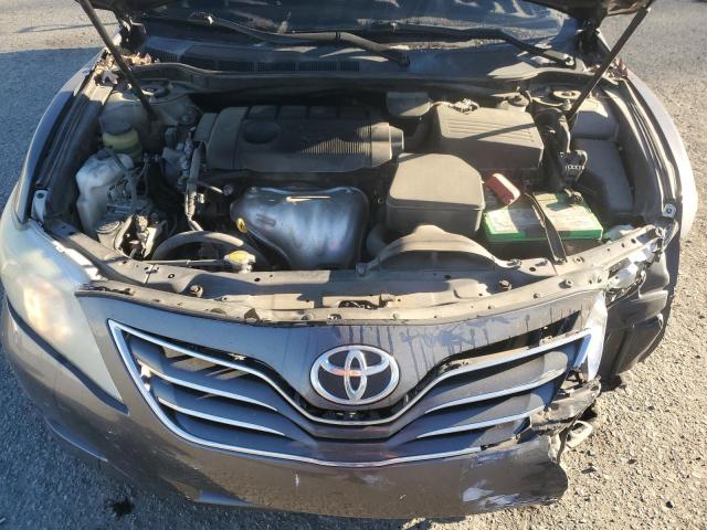 4T4BF3EK0BR184517 - 2011 TOYOTA CAMRY BASE GRAY photo 11