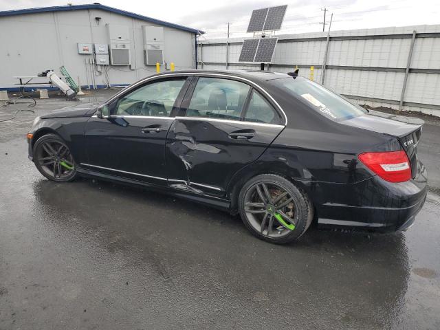 WDDGF8AB7DR283256 - 2013 MERCEDES-BENZ C 300 4MATIC BLACK photo 2