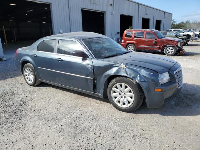 2C3KA43R68H123580 - 2008 CHRYSLER 300 LX GRAY photo 4