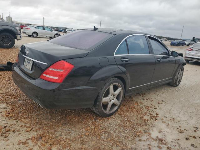 WDDNG7DB8CA421443 - 2012 MERCEDES-BENZ S 550 BLACK photo 3