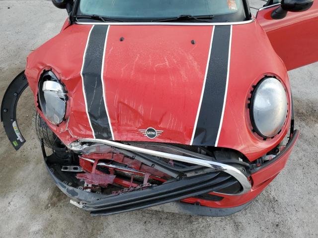 WMWXP5C56K2L07935 - 2019 MINI COOPER RED photo 11
