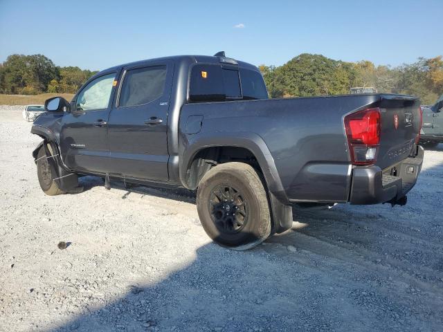 3TMAZ5CN6NM187036 - 2022 TOYOTA TACOMA DOUBLE CAB GRAY photo 2