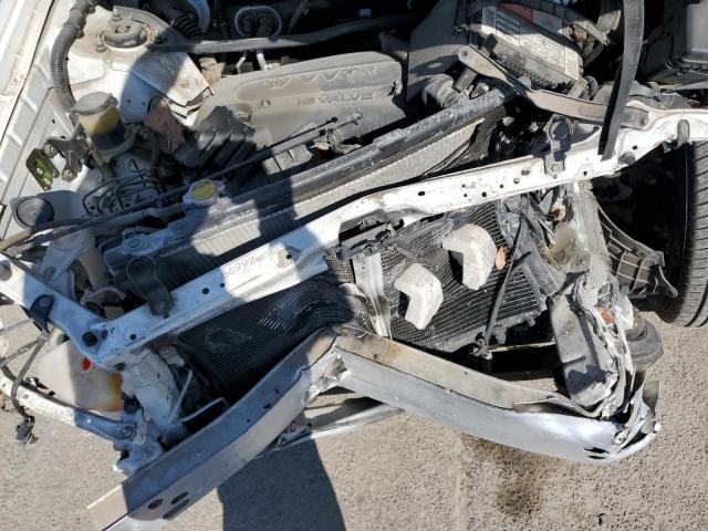 JTEGD21AX40101943 - 2004 TOYOTA HIGHLANDER WHITE photo 12